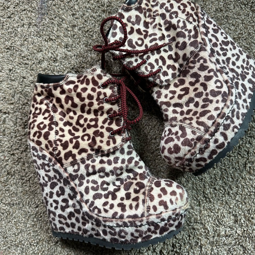 Xhileration wedges from target.